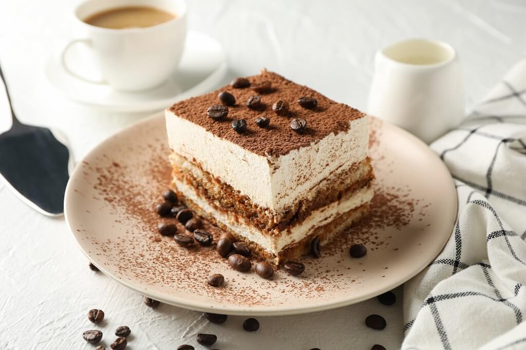 Do you have guests announced for the last hundred meters? Don't worry! Try this 10 Minute Tiramisu Recipe