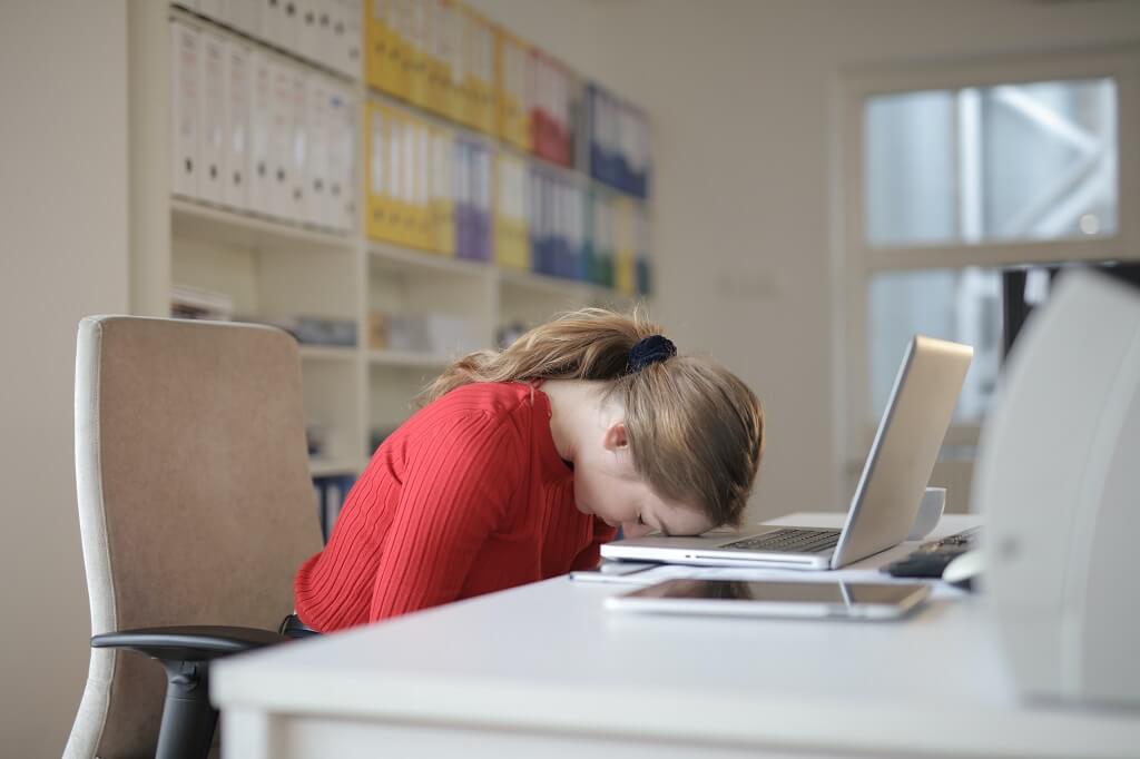 Do you constantly feel tired? Get rid of these five daily habits that steal your energy