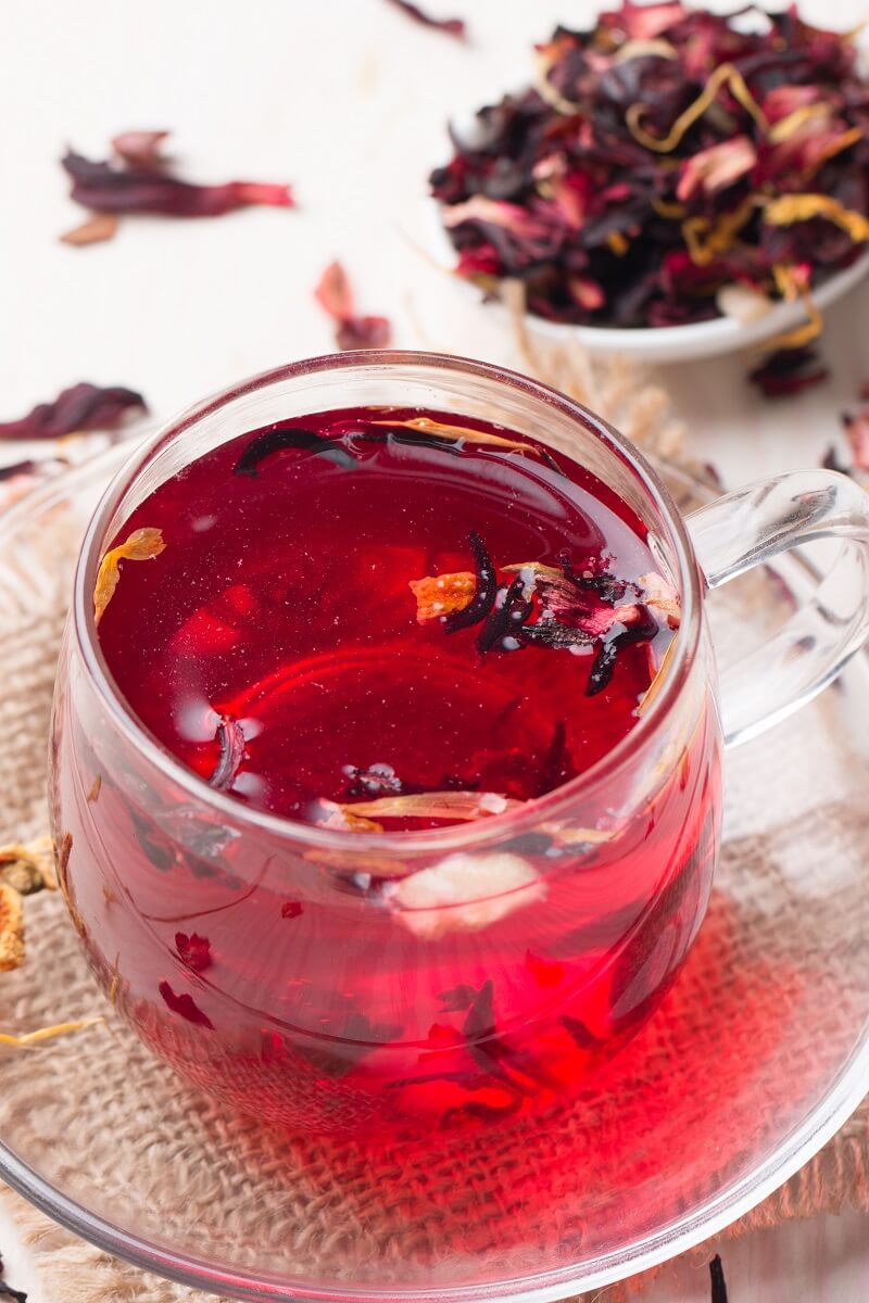 Hibiscus tea reduces high blood pressure, and keep the liver and heart healthy