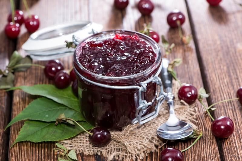Cherry jam. The classic recipe without preservatives