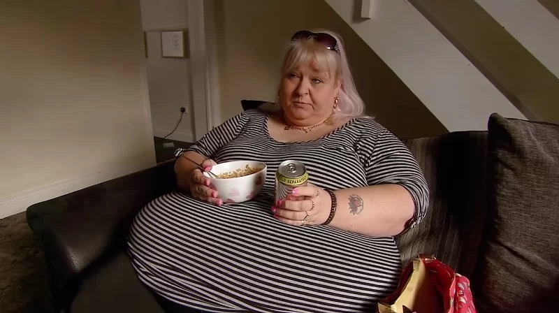 “I haven’t weighed myself in over 10 years” - a woman weighing over 500 pounds needed emergency life-saving surgery