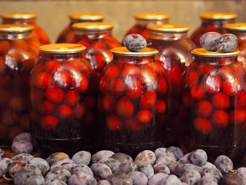 How to make plum compote the right way. A delicious, easy to prepare recipe