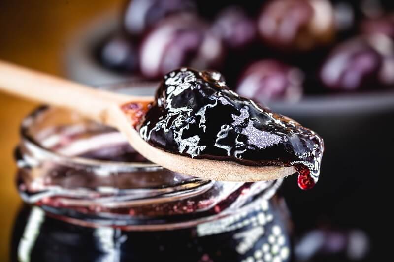 Black grape jam, tasty and very aromatic