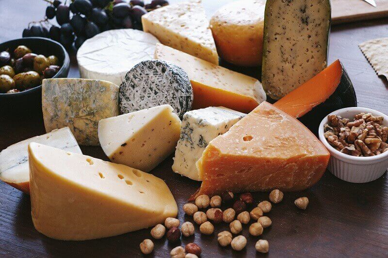Top 5 best cheeses in international cuisine