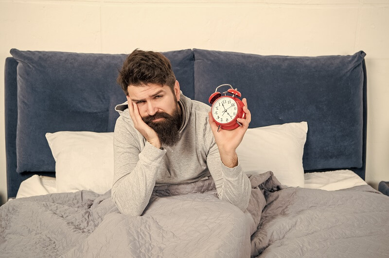 This is the scientific reason why you wake up before your alarm goes off